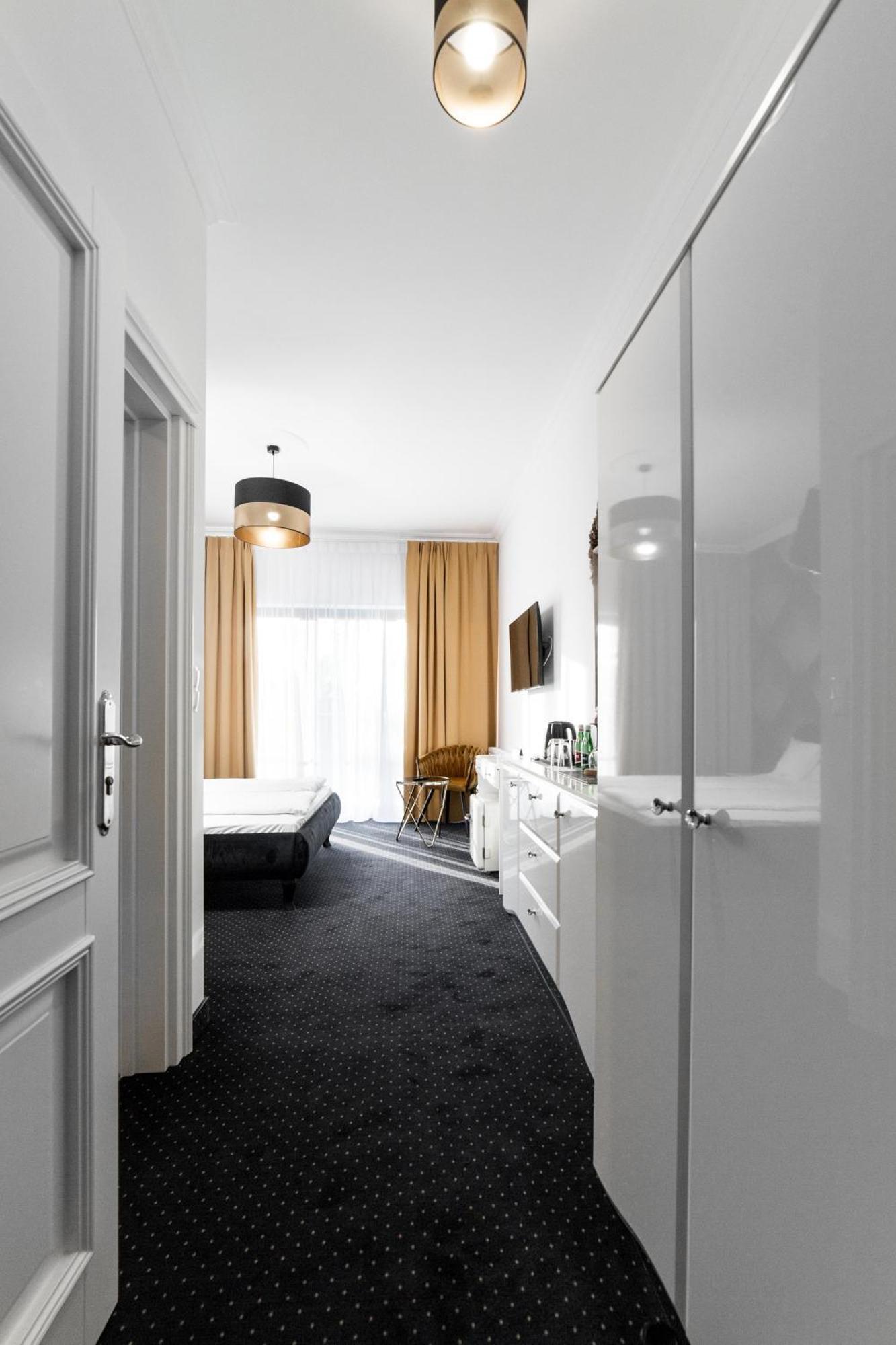 Bed & Breakfast Poludnik Park Boutique Conference&spa *